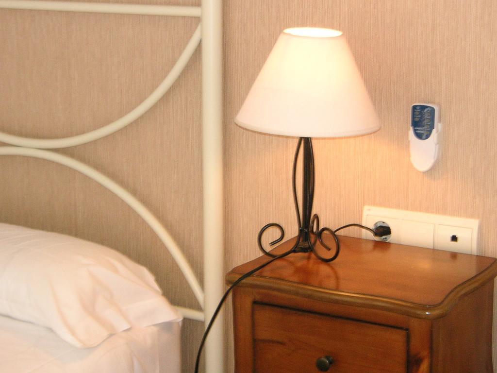 Hôtel Aire De Colldejou Chambre photo